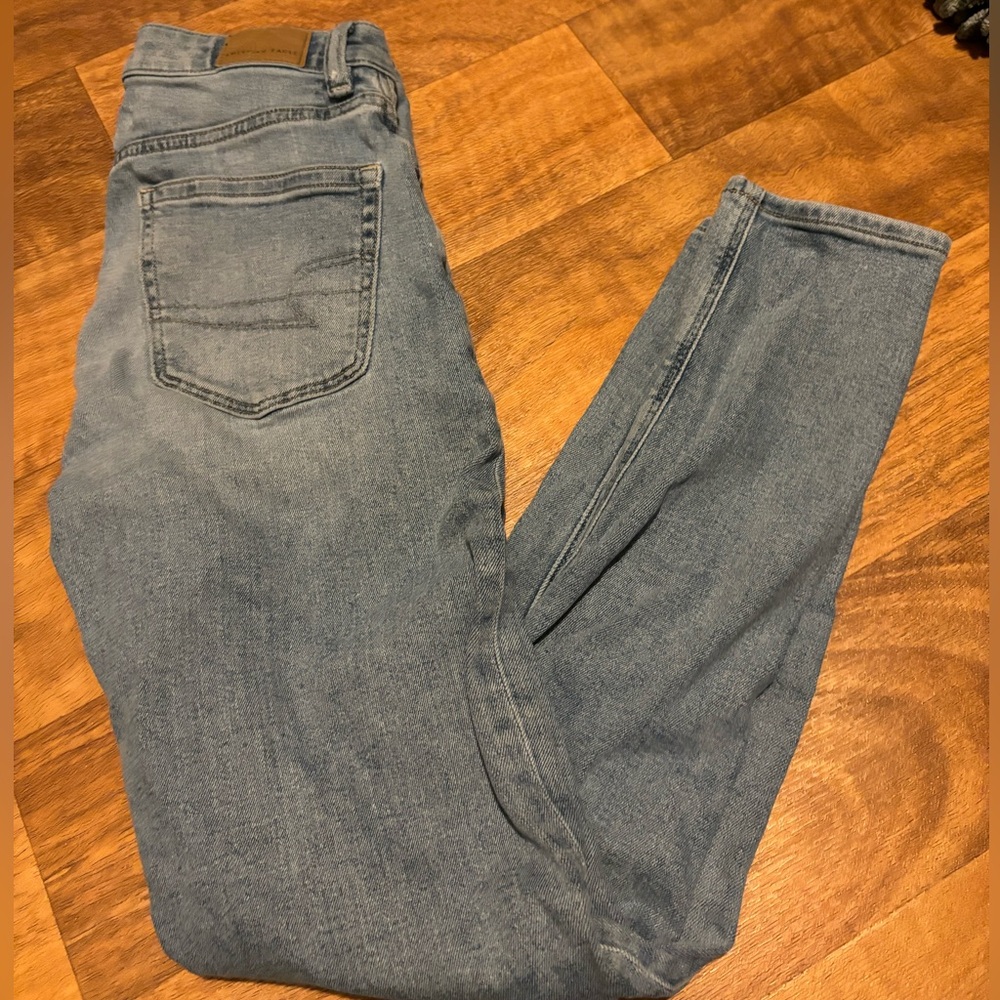 American Eagle mom jeans